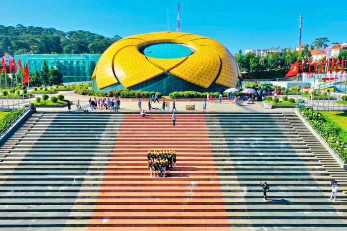 Lam Vien Square, one of the must-see attractions in Dalat