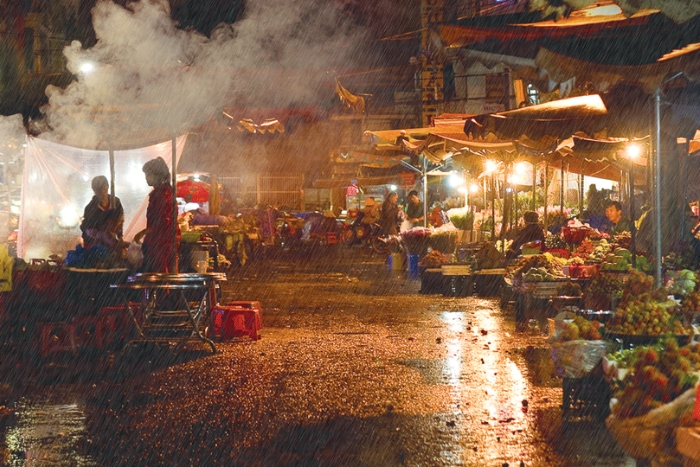 Market strolls and flavors - top things to do in Kon Tum