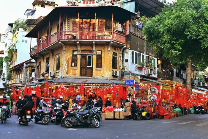 Hanoi Old Quarter fills with red Tet decorations