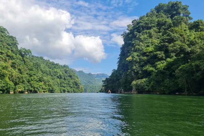How to get to Ba Be from Ha Giang?