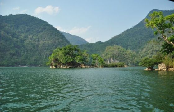 What To Do In Ba Be When It Rains? Best Activities For Rainy Season