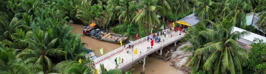 Visit Ben Tre craft and ethnic villages and the surrounding area