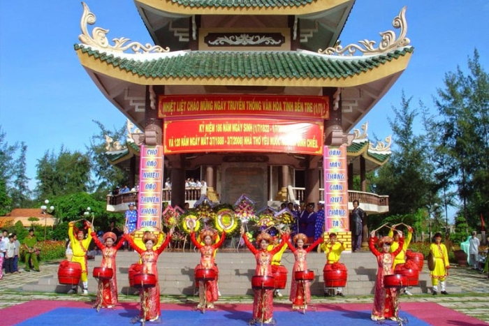 Ceremonies and festivities of the Nguyễn Đình Chiểu festival
