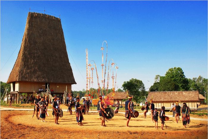 The traditional communal house in Kon Tum