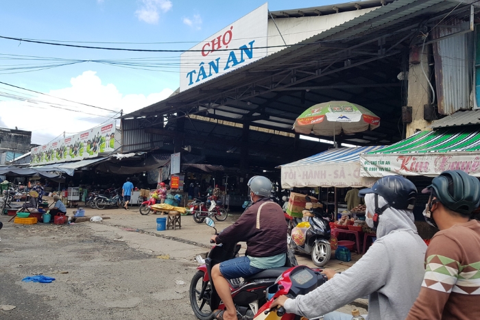 Tan An Market