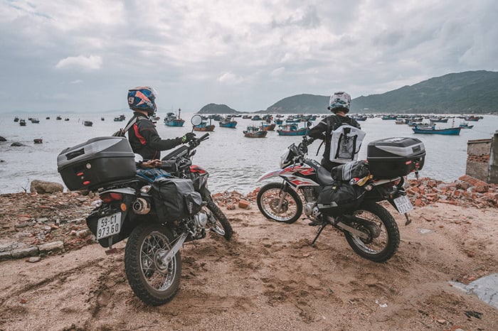 Motorbike to Lan Ha Bay 