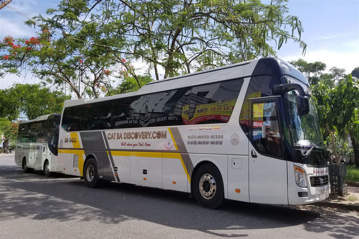 Shuttle Bus to Lan Ha Bay 