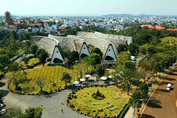 Fascinating moments at the World Coffee Museum in Buon Ma Thuot