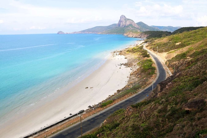 The Co Ong Road – one of the most beautiful roads in Con Dao