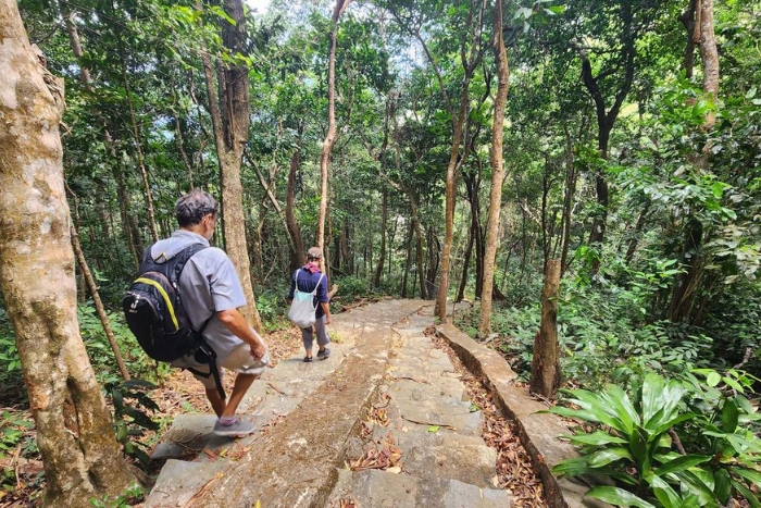 What to do in Con Dao during the rainy season? Trekking in Con Dao National Park