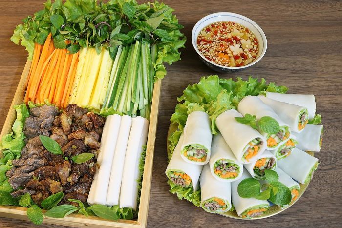 Prepare Hanoi&rsquo;s iconic specialties during a Hanoi cooking class tour 