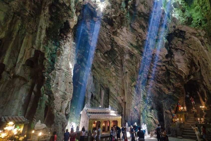 When you come to Da Nang, don't forget to visit Am Phu Cave