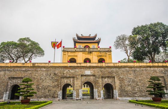 What To Do In Hanoi ? Visit The Imperial Citadel Of Thang Long, Hanoi