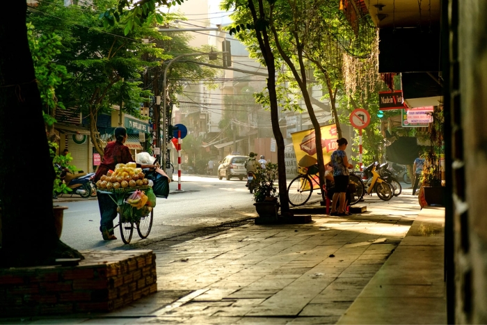 Choose summer in Hanoi when planning a Hanoi trip on a budget