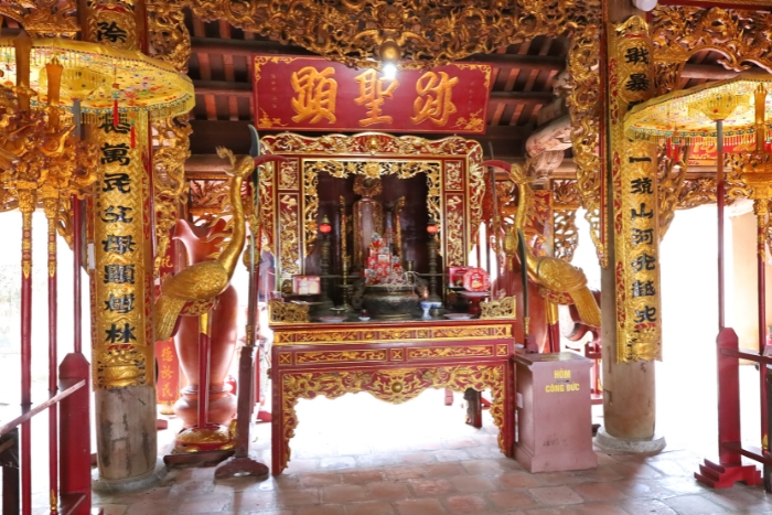 Inside space of Mausoleum and Temple of Ngo Quyen