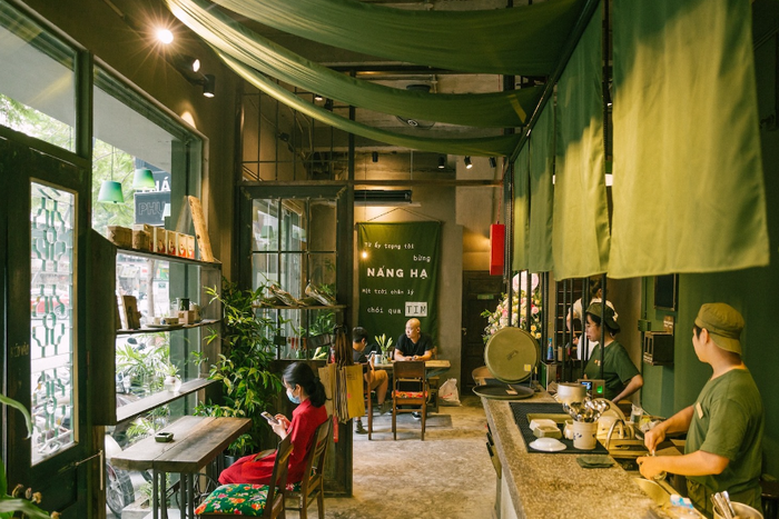 The interior space of the Cộng Coffee Shop 