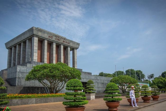 The Ho Chi Minh Mausoleum embodies the memory and respect of the Vietnamese people