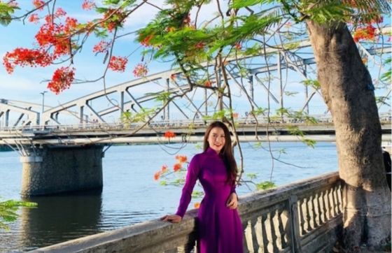 Hue What To See? Trang Tien Bridge Hue