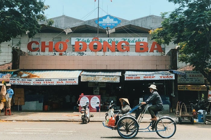 Dong Ba market, the best place for shopping in Hue 