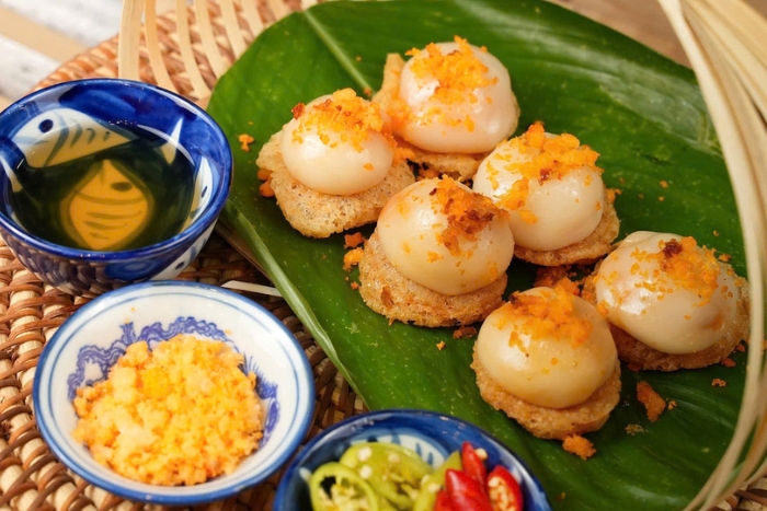 What to eat in Hue? (Image: Banh Ram It)