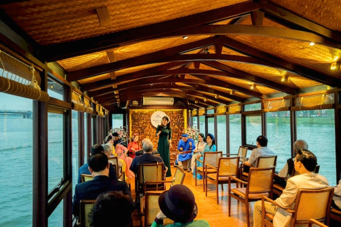 Nhã nhạc performance in Hue – An unforgettable experience during the rainy season