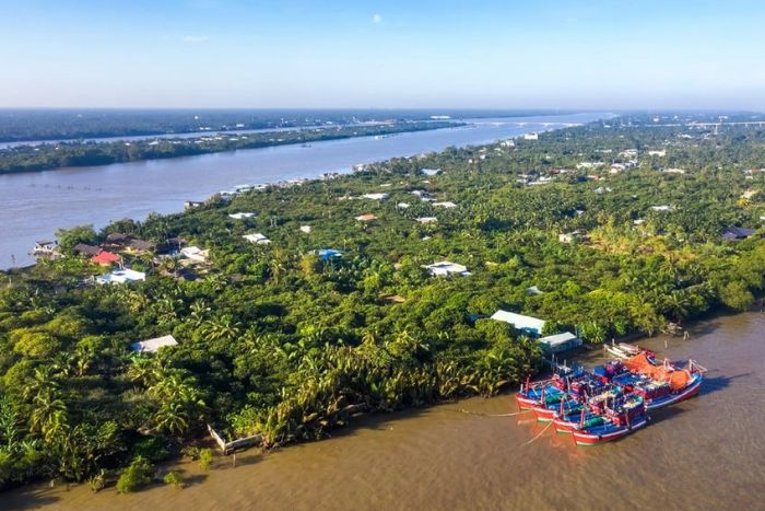 24h Mekong Delta tour with peaceful Ben Tre destination