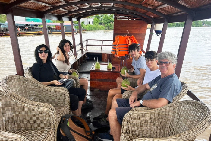 How to book the best Mekong cruise? 