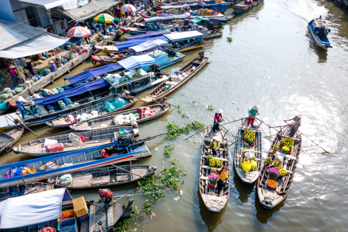 Cai Be floating market - 1-day Mekong delta tour