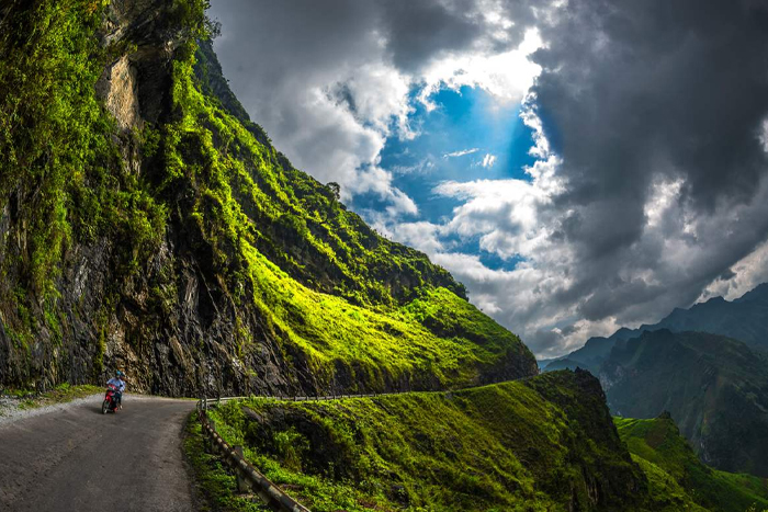Ma Pi Leng Pass