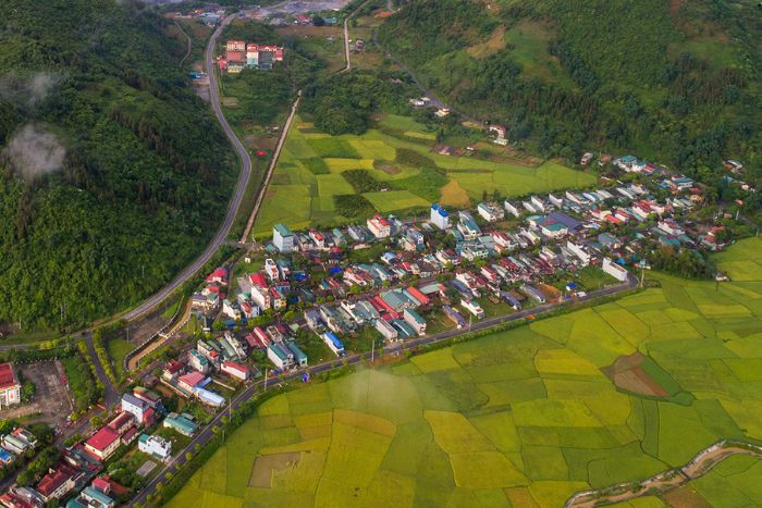 Panoramic view of Muong Khuong from above in Lao Cai, northern Vietnam