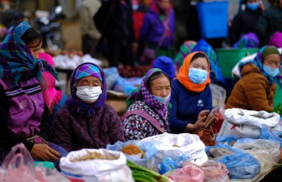 What To Buy At Lung Phinh Bac Ha Market? Shopping In Sapa Vietnam