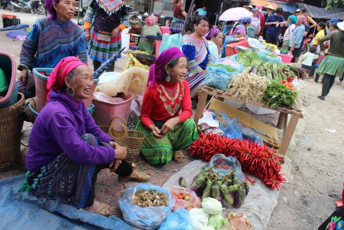 Agricultural products zone at the Lung Phinh Ethnic Market