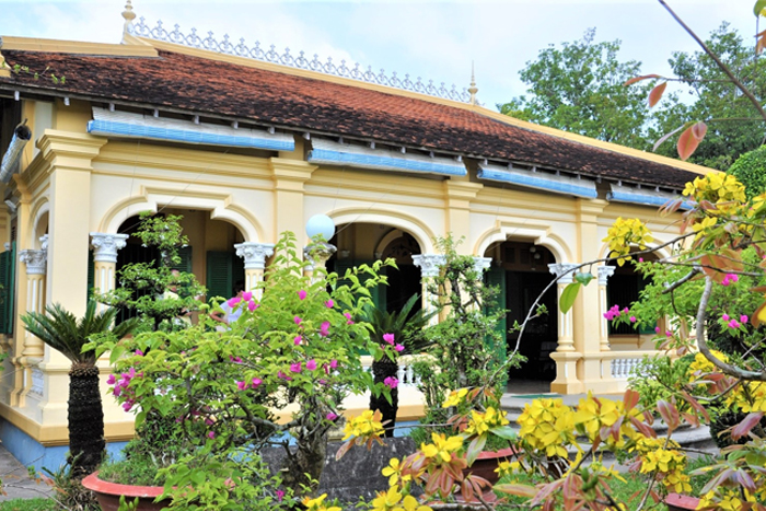 Old houses of Dong Hoa Hiep