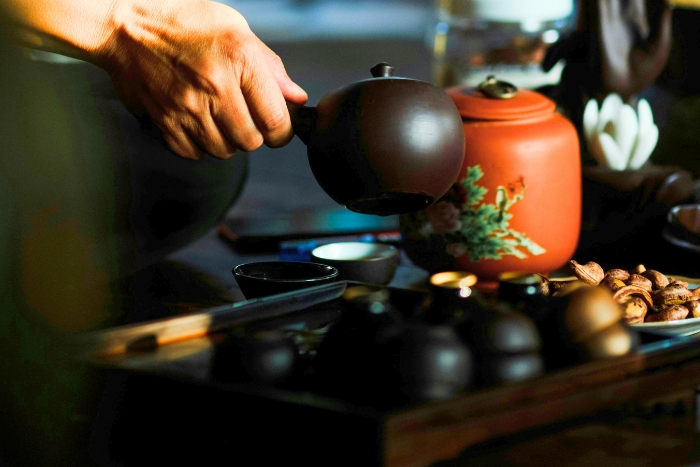 Learn to prepare Vietnamese tea like a local