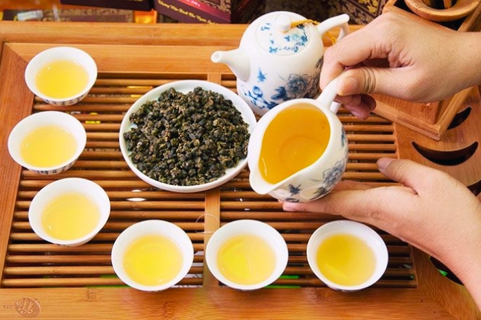 Vietnamese oolong tea with balanced flavors