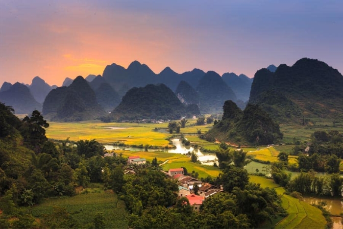 Bac Son viewpoint on Na Lay Peak