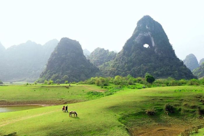 Traveling in Cao Bang in 2 days: Thung Mountain