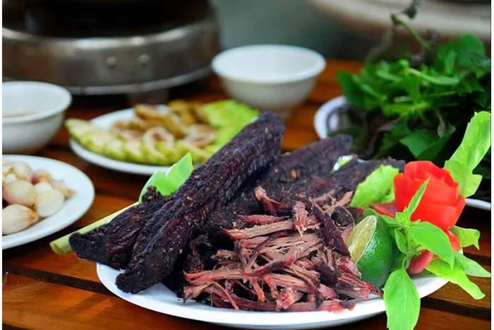 Thịt bò gác bếp in Cao Bằng