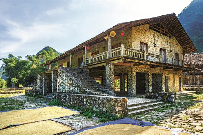 Visit the unique stone stilt houses of Khuoi Ky