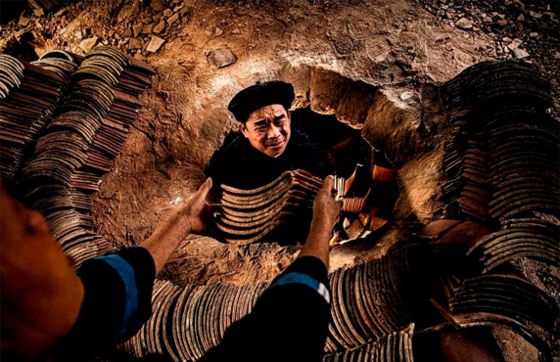 Lung Ri Village: The Yin-Yang Tile Making Village In Cao Bang Vietnam