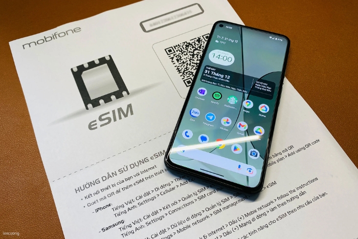 How to buy Vietnam eSIM for tourists?