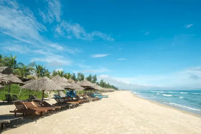 An Bang Beach Hoi An – peaceful Central Vietnam beach in December
