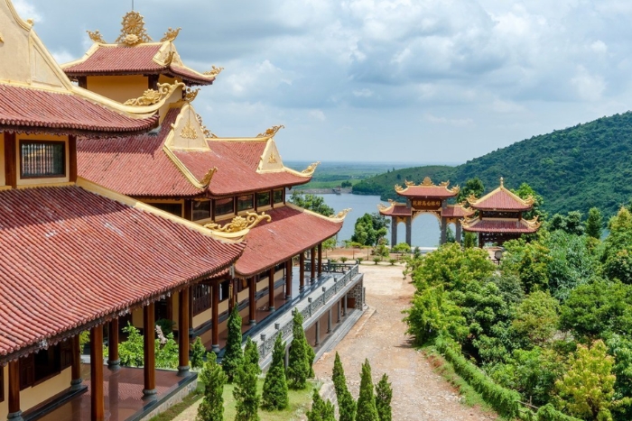 A visit to Truc Lam Bach Ma Monastery in the 2-week itinerary in Central Vietnam