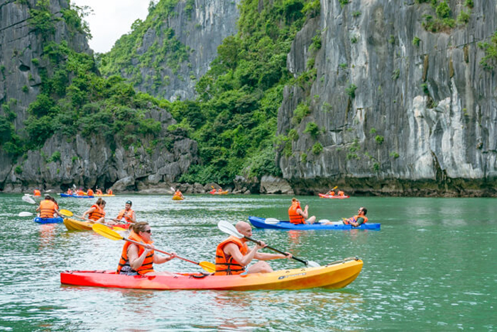 Kayaking in Ha Long Bay