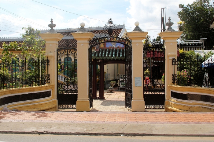 A visit to Binh Thuy ancient house in 2 weeks Southern Vietnam travel itinerary