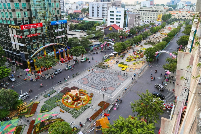 Walking along Nguyen Hue Walking Street for 14 days in Southern Vietnam