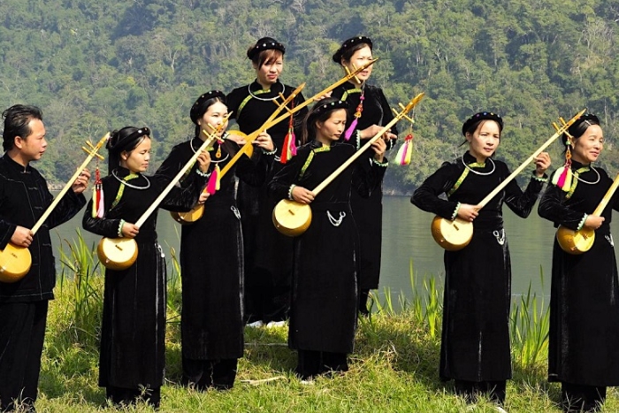 Cultural beauty of the Tay ethnic group living in the village of Tha.