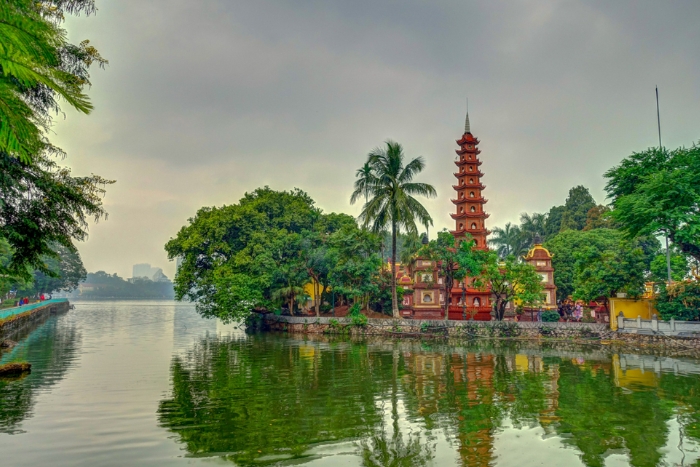 Visit Tran Quoc Pagoda in the first day in Vietnam