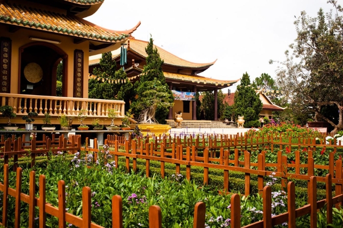 Truc Lam Pagoda