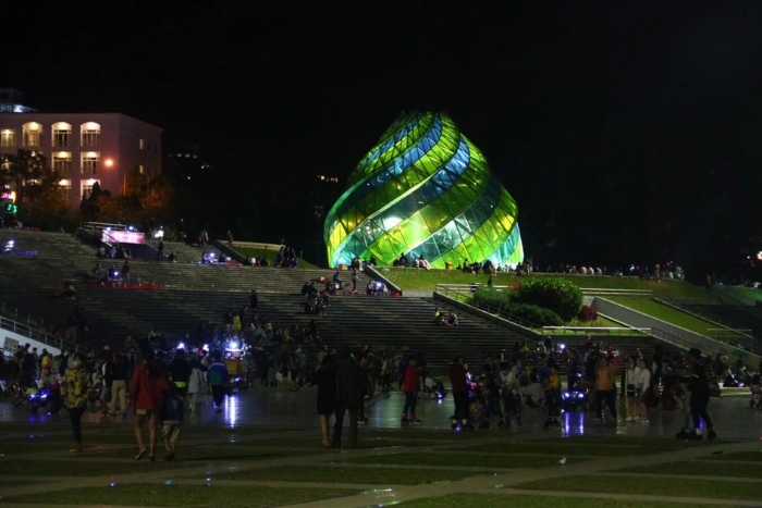 Lam Vien Square — the symbol of the picturesque city of Da Lat